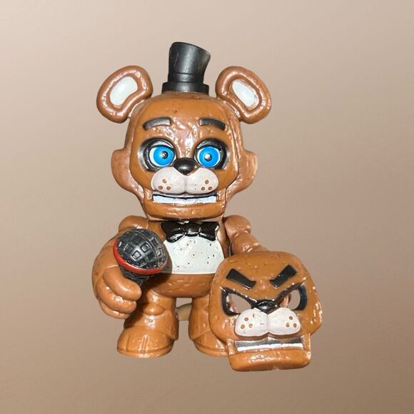 NWOT Five Nights at Freddy's Freddy Fazbear Action Figure B15 - Picture 3 of 4